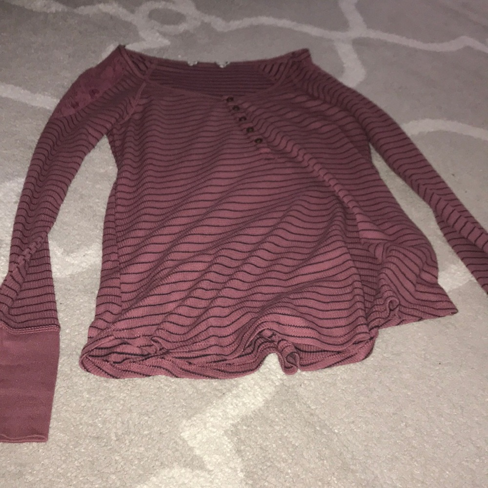 Long sleeve shirt. Barely worn